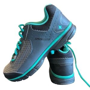 Specialized spin/biking shoes with clips.